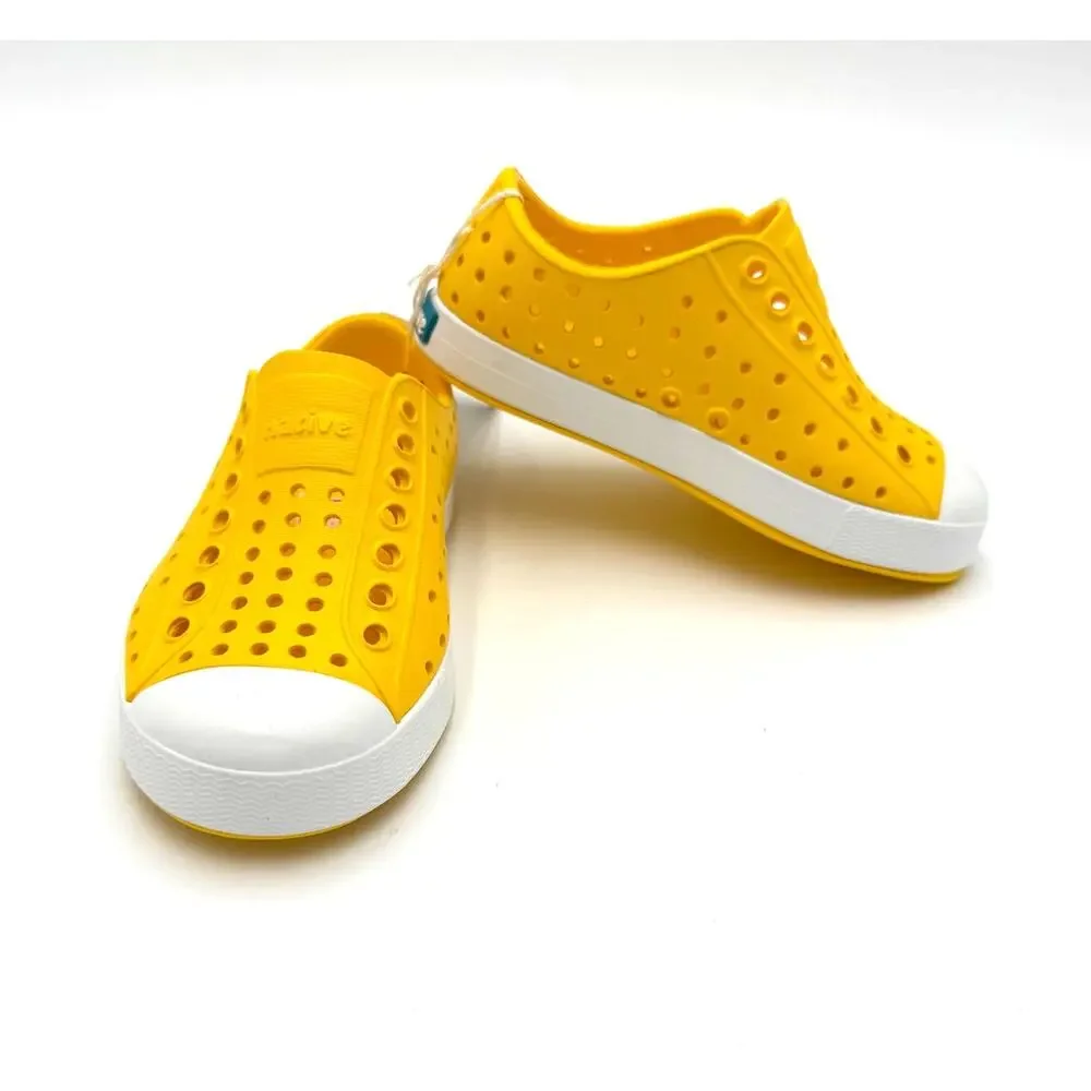 NEW! Native Jefferson Child Shoes - Crayon Yellow/Shell White - c8 (toddler 8)